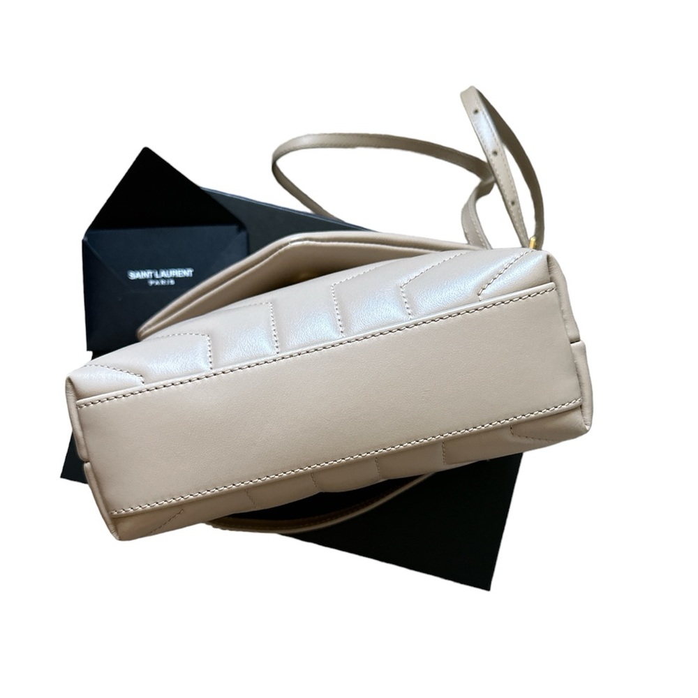 YSL Saint Laurent Toy Loulou Quilted Leather Bag - Picture 8 of 8